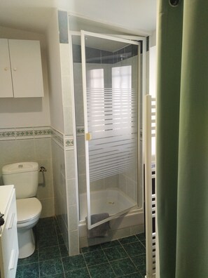 Towels, toilet paper