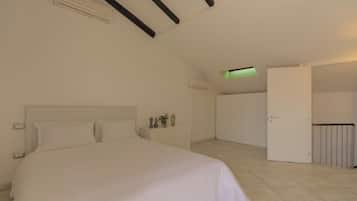 Apartment, Balcony, City View | Free WiFi