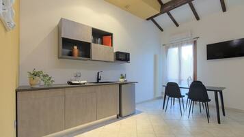 Appartamento, 2 camere da letto, balcone | Area soggiorno