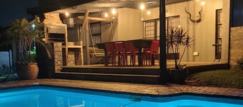 Soothing 4-bedroom house with AC in Richards Bay