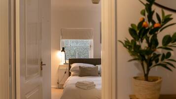 Desk, iron/ironing board, travel crib, WiFi