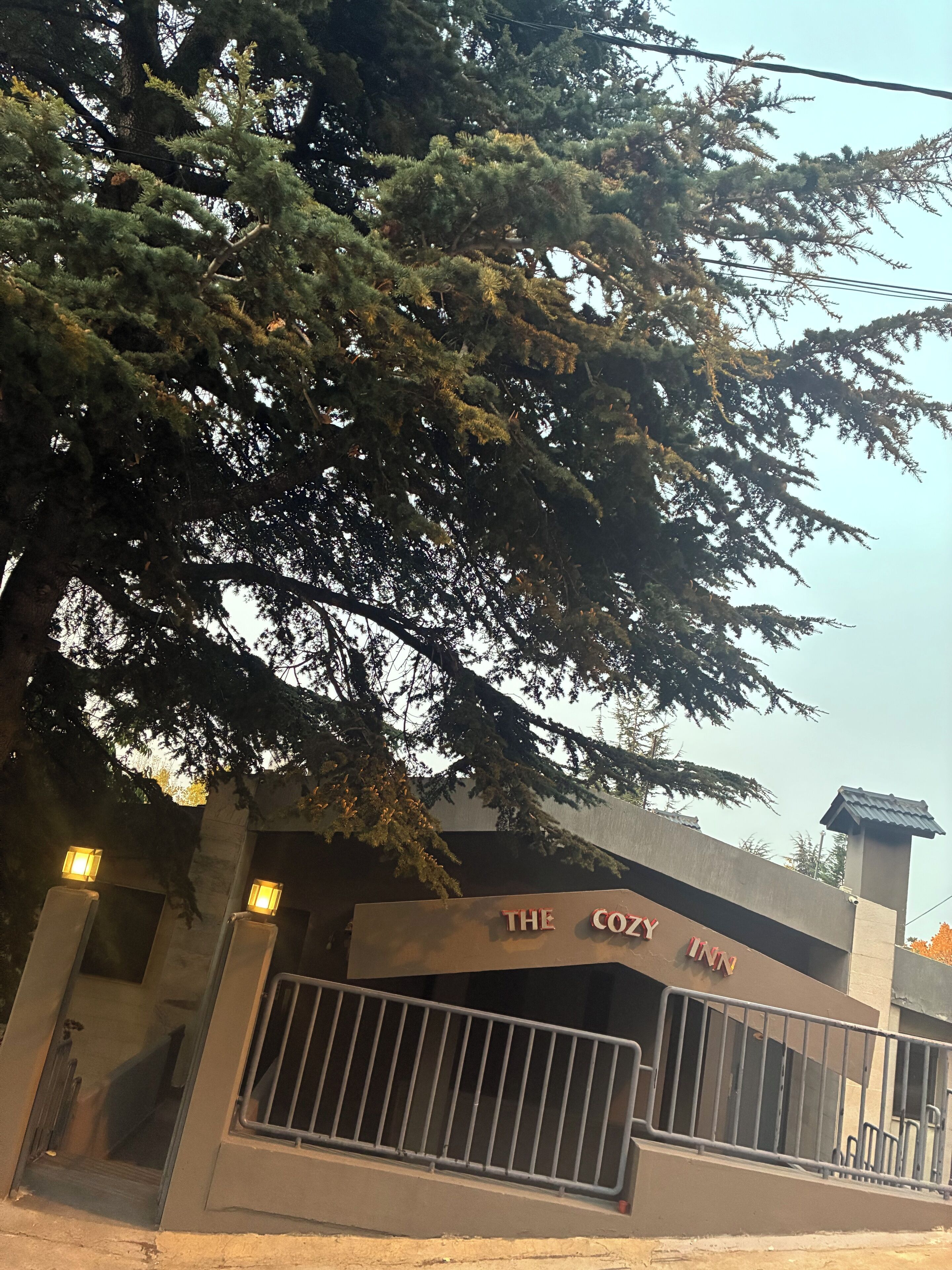 المنشأة من الخارج