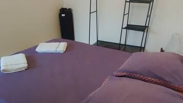 2 bedrooms, bed sheets