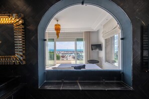 Superior Double or Twin Room, Balcony, Sea View | Bathroom | Separate bathtub and shower, free toiletries, hair dryer, towels