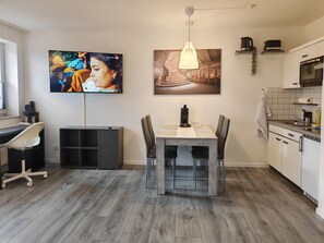 Dining - Guest apartment and service apartment Hermsdorf (Hohe Börde)