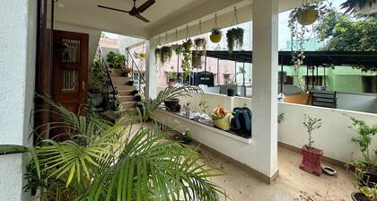 Manasa’s Retreat
Peaceful Home for Positive Guests