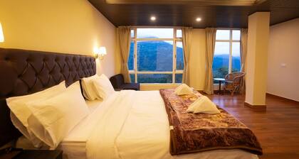 Springhill Farmstead. Wake Up to Kanchenjunga – Your Luxury Escape in Pelling