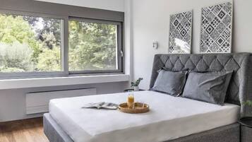 Coffres-forts dans les chambres, rideaux occultants