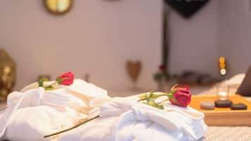 Outdoor treatment areas, sauna, body treatments, aromatherapy