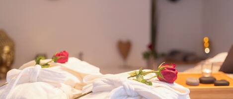 Espace de soins en plein air, sauna, soins corporels