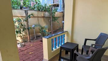 Standard Room | Free WiFi