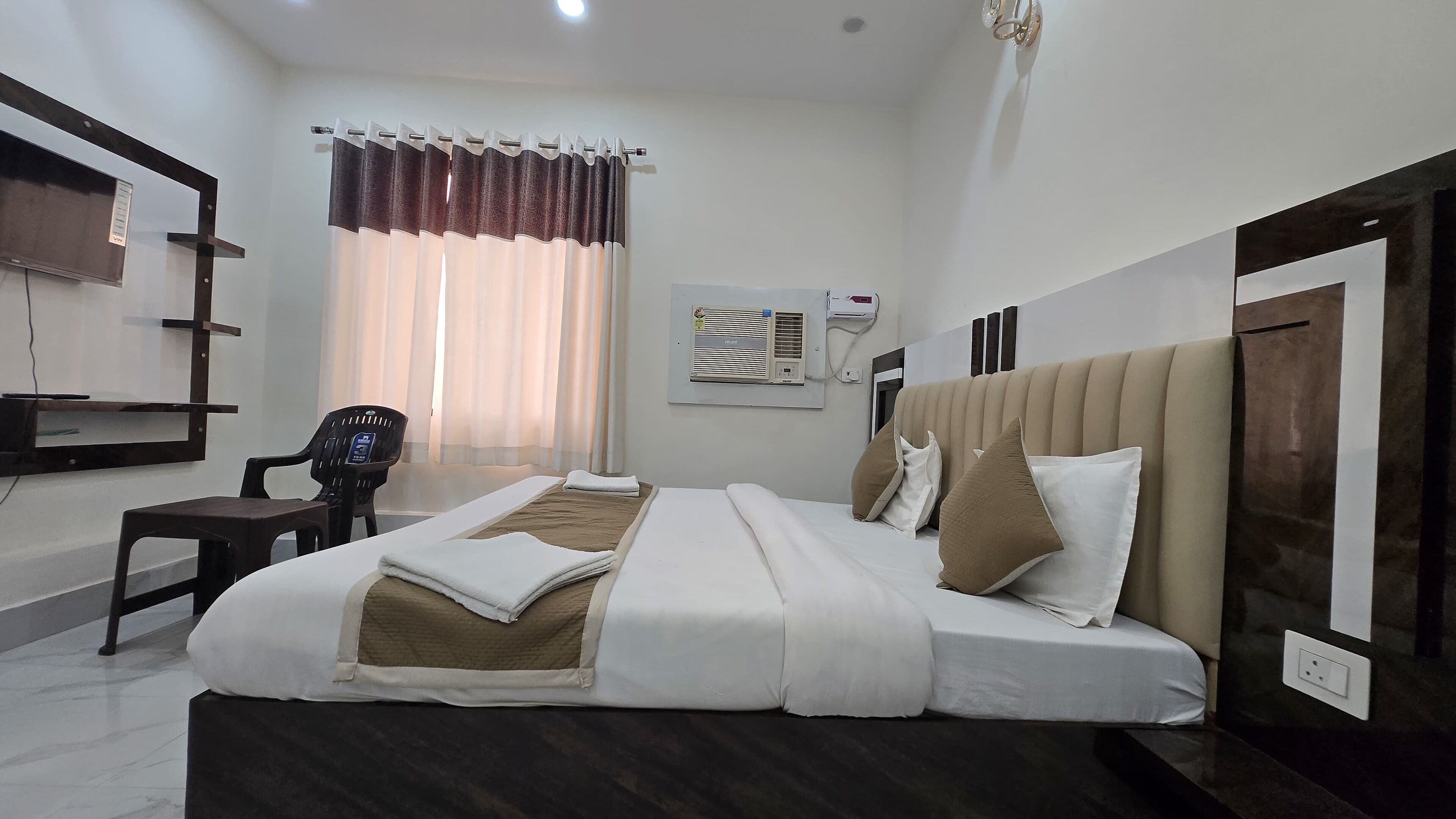 Espace de travail pour ordinateur portable, Wi-Fi gratuit