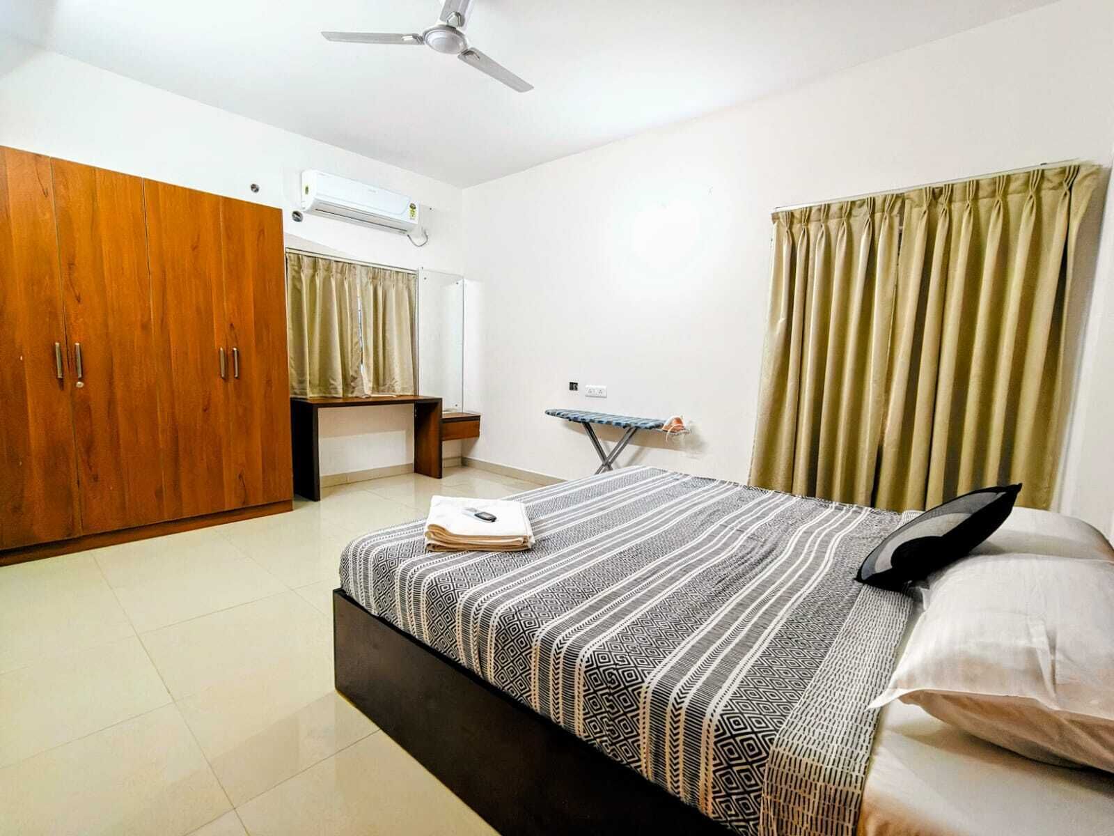 Deluxe-lejlighed | Skrivebord, arbejdsområde til bærbare computere, gratis Wi-Fi