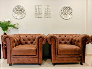 Deluxe Apartment | Meja, ruang kerja komputer riba, Wi-fi percuma 