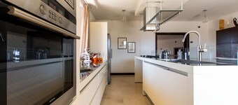 Meravigliosa Villa nelle Langhe, nella prestigiosa zona del Tartufo e dei vini