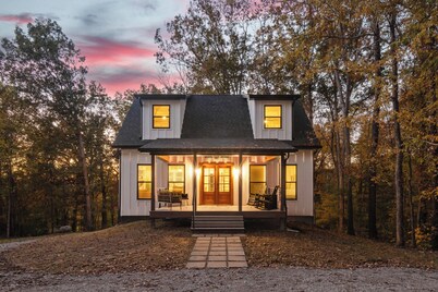 Sleeps 10 · Hot Tub · Game Room · 500 MB WiFi · EV Charger