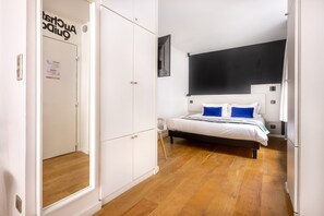 Appartement Supérieur, salle de bains attenante (La Vieille Bourse)