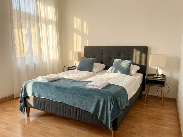 Basic Apartment - Modern 3BR Apartment Close to Belvedere (Vienna)