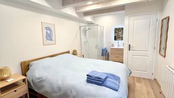 1 chambre, accĂšs Internet, draps fournis