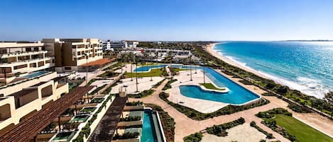 Seasonal outdoor pool