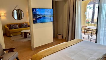 Juniorsvit - privat pool - havsutsikt | Terrass/Patio