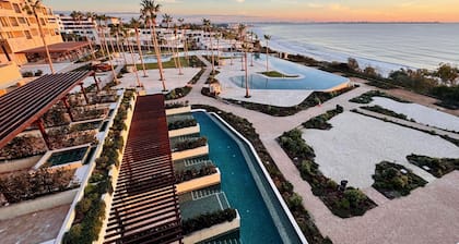 Punta Bermeja Premium Beach Hotel