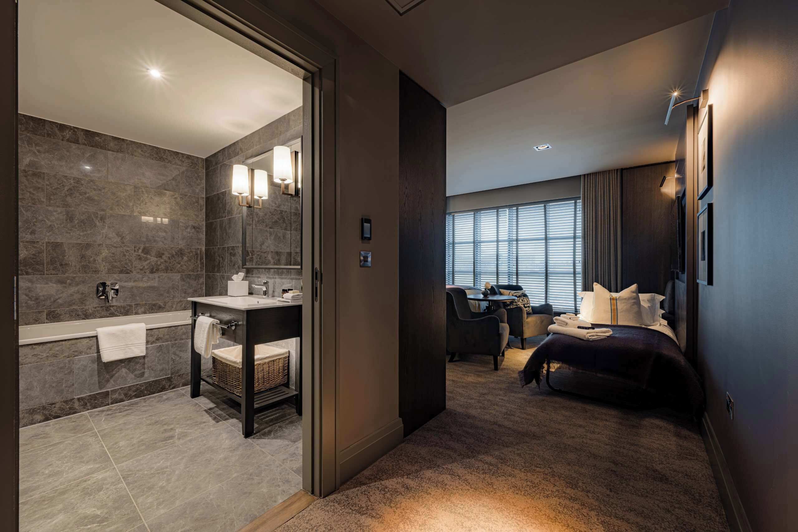 Family Double Room | In-room safe, desk, laptop workspace, iron/ironing board