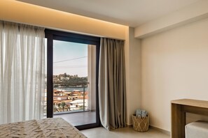 Deluxe Apartment, Harbour View | In-room safe, blackout curtains, iron/ironing board, free WiFi - Ostria Village (Sivota)