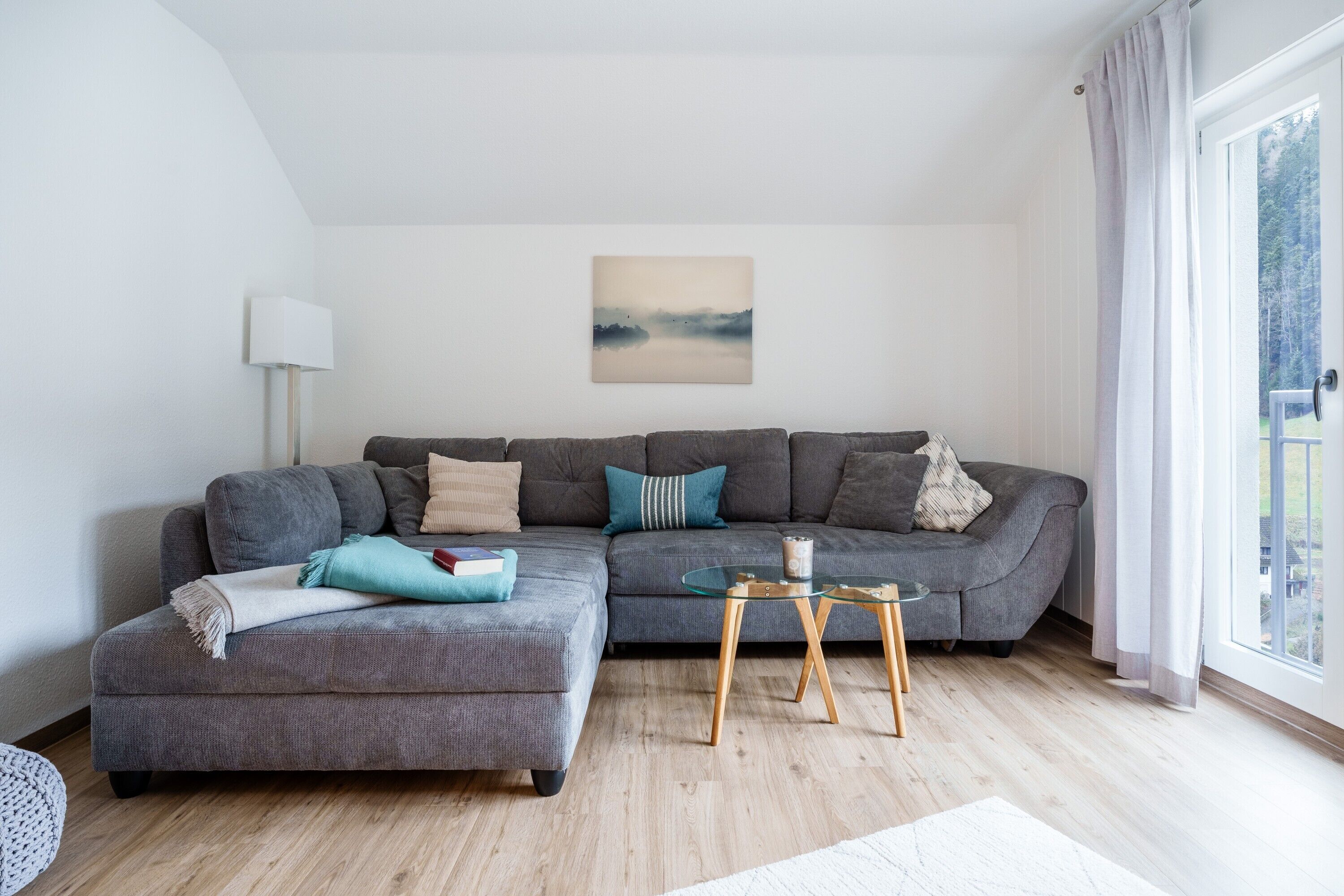 Fernseher, Stereoanlage