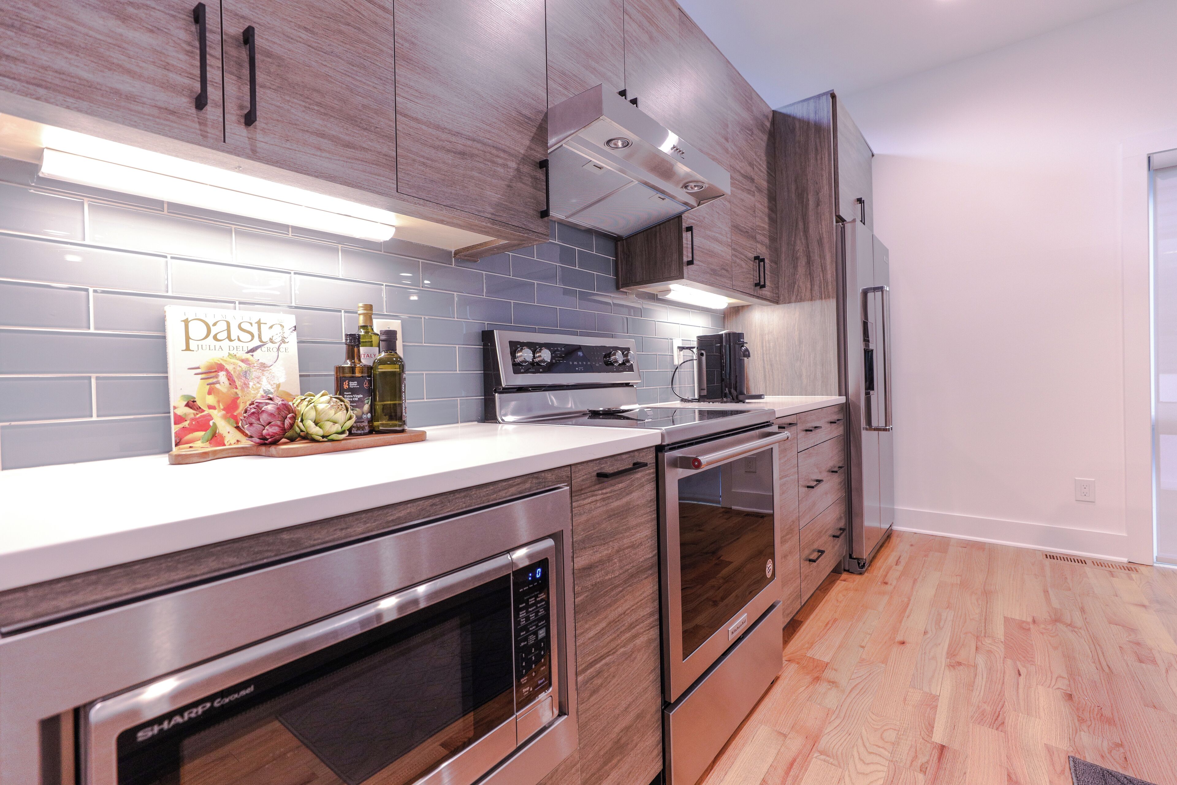 Microwave, oven, stovetop, dishwasher