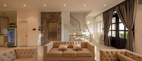 Grand Villa, 5 Bedrooms, Club Lounge Access, Garden View