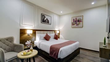 Junior Suite | Iron/ironing board, wheelchair access