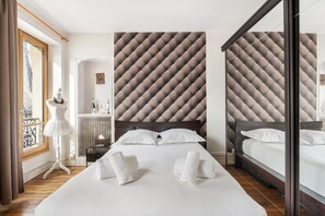 1 bedroom, iron/ironing board, free WiFi, bed sheets - Rosiers – Beautiful apartment in central Marais (Paris)
