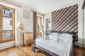 1 bedroom, iron/ironing board, free WiFi, bed sheets - Rosiers – Beautiful apartment in central Marais (Paris)