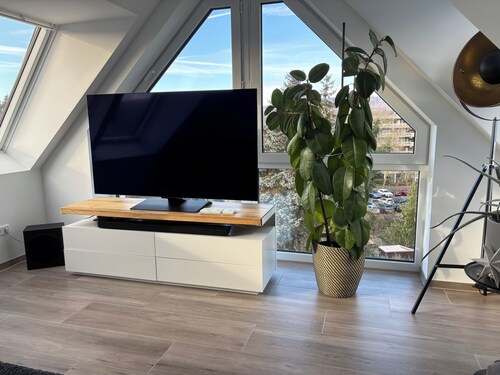 2Zi. Maisonette Wohnung - Dachterrasse, Whirlpool, Fahrstuhl, Klima, Kliniknähe