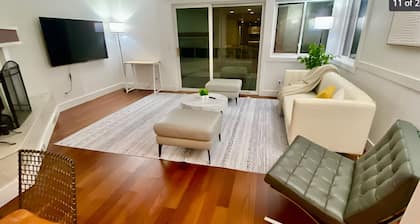 New! 2B2B with AC in Kirkland close to the lake