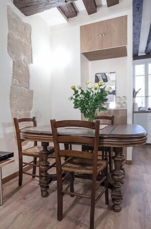 Dining - Beautiful apartment Louvre Center (paris)