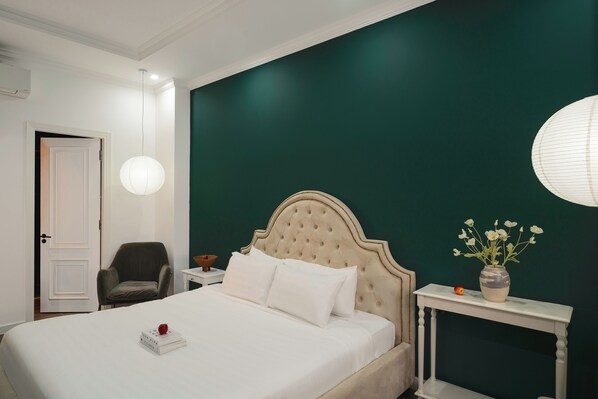 프레지덴셜 빌라, 침실 6개, 클럽 라운지 이용, 시내 전망 | 이집트산 면 시트, 고급 침구, 셀렉트 컴포트 침대, 무료 미니바