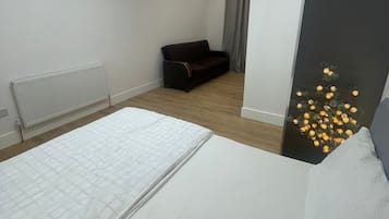 Room, 1 Bedroom, Smoking, Garden View | 1 bedroom