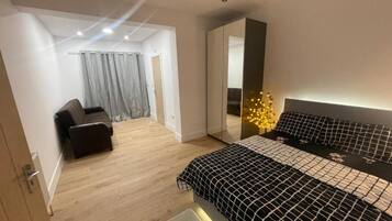 Room, 1 Bedroom, Smoking, Garden View | 1 bedroom