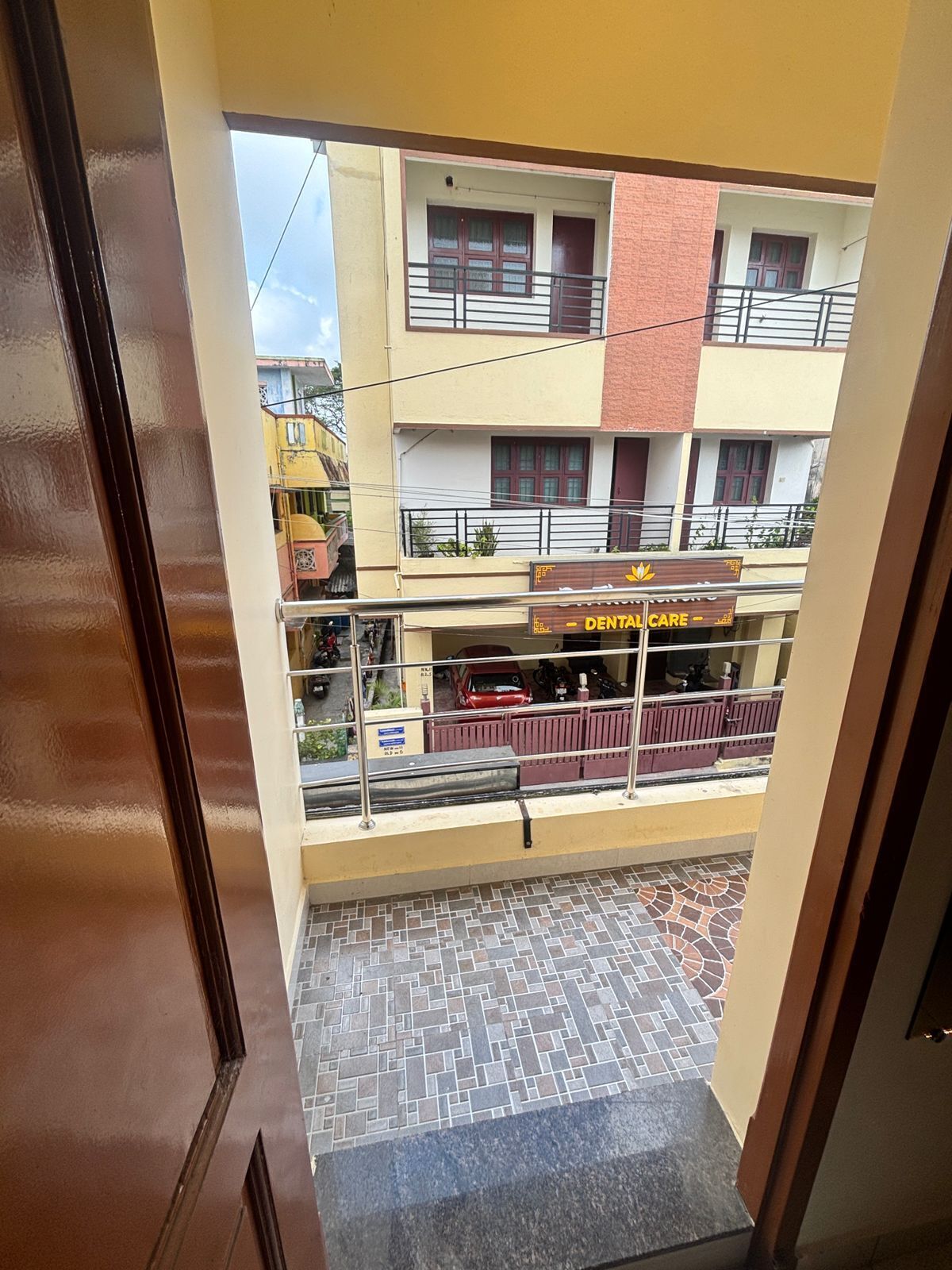 Colchones con pillow-top, escritorio y wifi gratis 