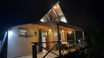 Chalet, 2 Bedrooms, Mountain View | Exterior