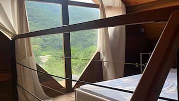 Chalet, 2 Bedrooms, Mountain View | Free WiFi