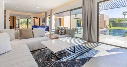 Private Villa in Marrakech with Heated Pool & Total Privacy