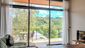 Villa, 1 habitación, balcón, vistas a la montaña | Zona de estar