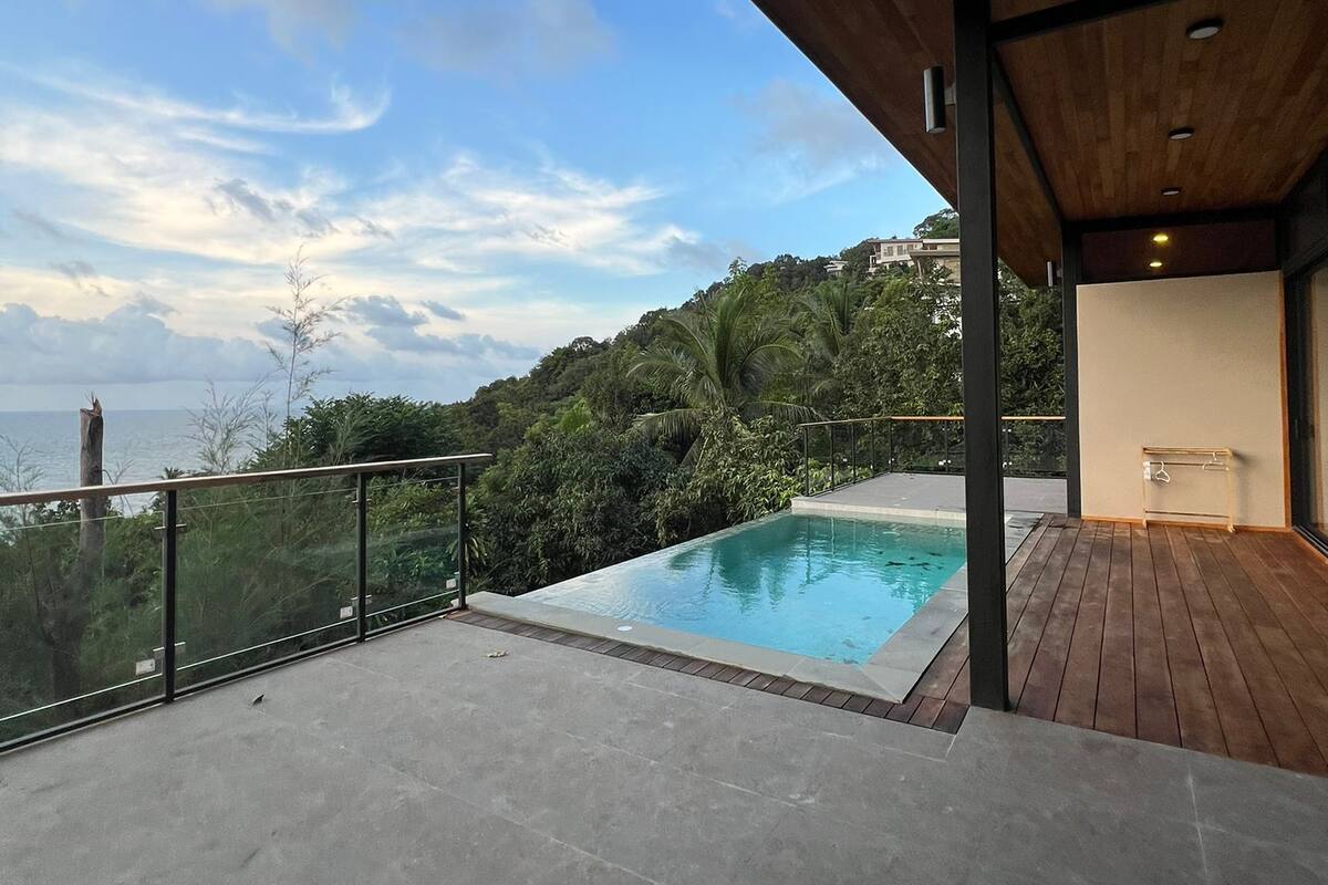 Suite, Balcony, Mountain View | Kolam renang persendirian