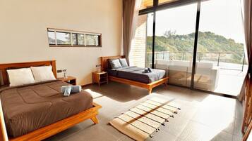 ์ค์ํธ | ์ฑ
์, ๋
ธํธ๋ถ ์์
๊ณต๊ฐ, ๋ฌด๋ฃ WiFi