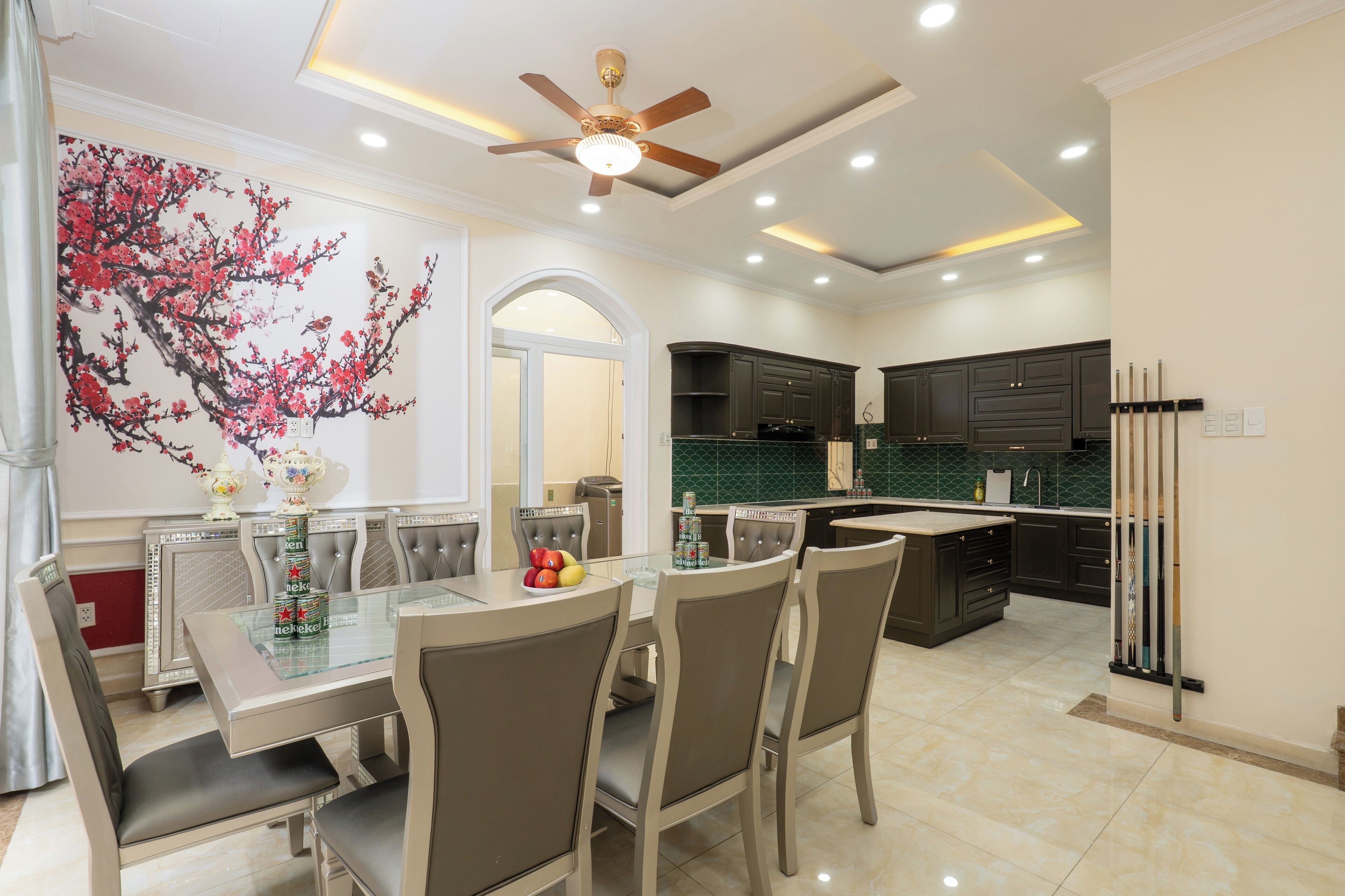 Presidential Villa, 6 Bedrooms, Club Lounge Access, City View | Egyptian cotton sheets, premium bedding, down comforters