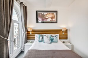 3 bedrooms, iron/ironing board, WiFi, bed sheets - 3 Bedroom Flat in Marble Arch with lift access (London)