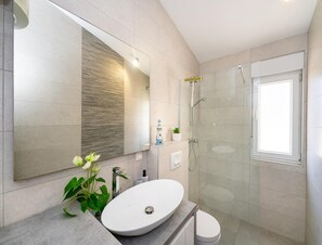 Huis | Badkamer | Een haardroger